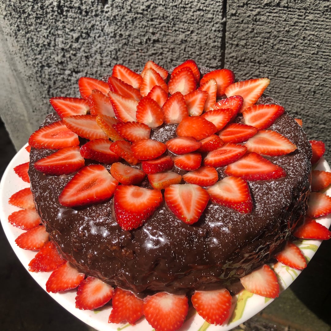 Photo of the Easy chocolate cake 🍫🍓 – recipe of Easy chocolate cake 🍫🍓 on DeliRec