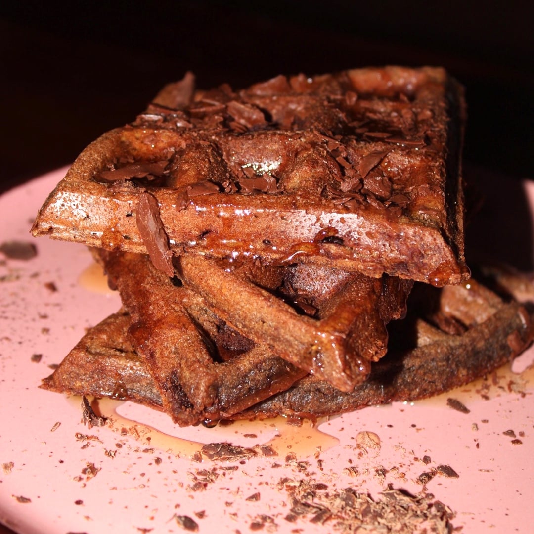 Photo of the Cocoa waffle with honey 🍯 – recipe of Cocoa waffle with honey 🍯 on DeliRec