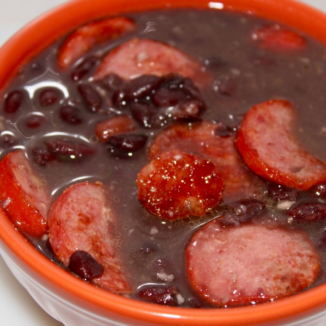 Photo of the Black beans with sausage – recipe of Black beans with sausage on DeliRec