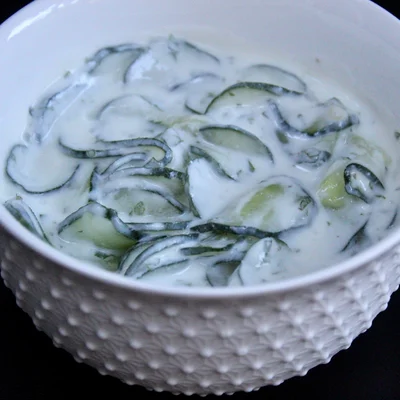 Recipe of Refreshing cucumber salad 🥒 on the DeliRec recipe website
