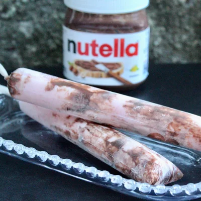 Recipe of Strawberry ice cream with nutella on the DeliRec recipe website