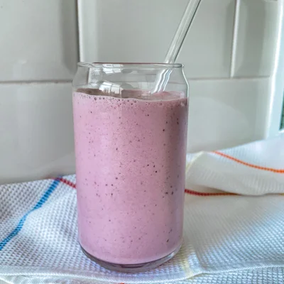 Recipe of Berry protein smoothie on the DeliRec recipe website
