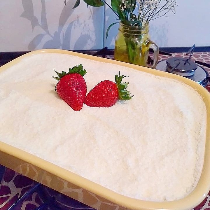Photo of the Strawberry Pie with Milk Powder – recipe of Strawberry Pie with Milk Powder on DeliRec