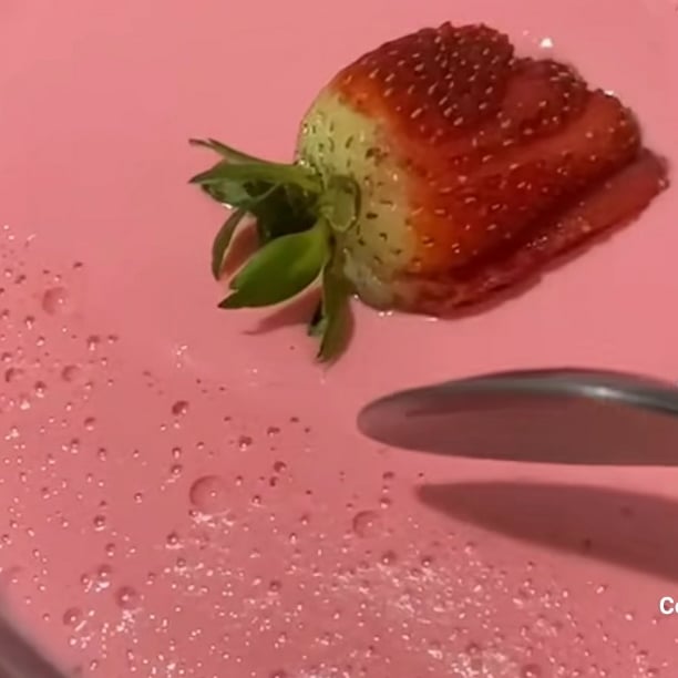Photo of the quick strawberry mousse – recipe of quick strawberry mousse on DeliRec