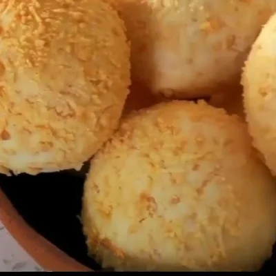Recipe of Cheese bread with three ingredients on the DeliRec recipe website