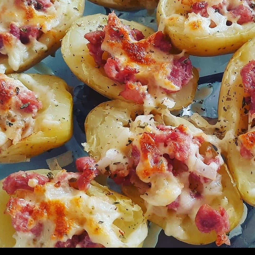 Photo of the Potato with stuffed sausage – recipe of Potato with stuffed sausage on DeliRec