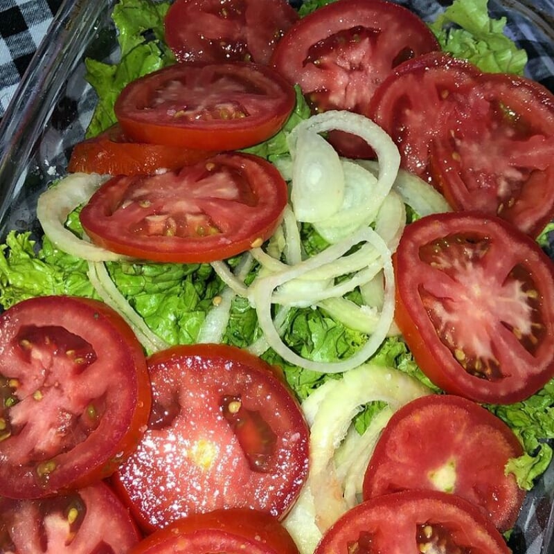 Photo of the Tomato and lettuce salad – recipe of Tomato and lettuce salad on DeliRec