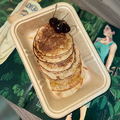Recette de Pancake à l'avoine et au miel sur le site de recettes DeliRec