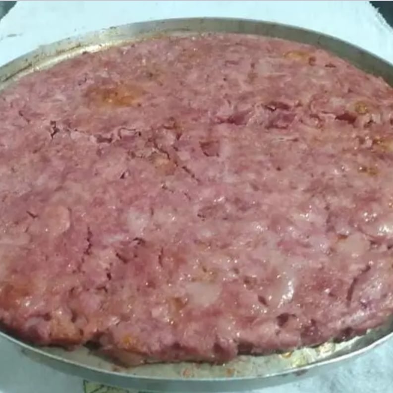 Foto da Pizza com massa de linguiça - receita de Pizza com massa de linguiça no DeliRec