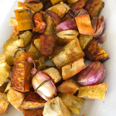 Recipe of Roasted vegetables with garlic and rosemary on the DeliRec recipe website