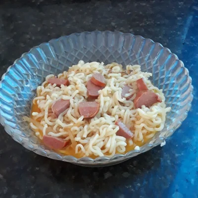 Recipe of noodles with sausage on the DeliRec recipe website