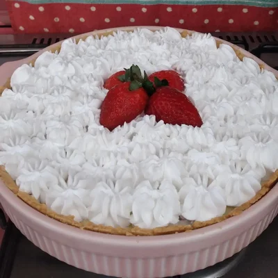 Recipe of easy strawberry pie on the DeliRec recipe website