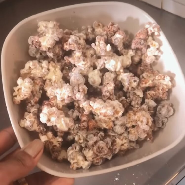 Photo of the Simple Gourmet Popcorn – recipe of Simple Gourmet Popcorn on DeliRec
