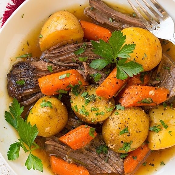 Photo of the Pot meat with potatoes and carrots – recipe of Pot meat with potatoes and carrots on DeliRec