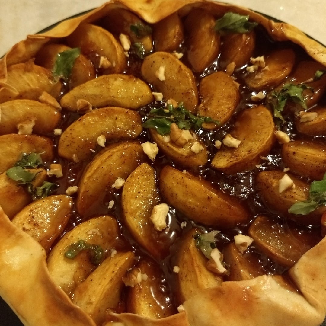Photo of the Apple Pie with Basil Caramel – recipe of Apple Pie with Basil Caramel on DeliRec
