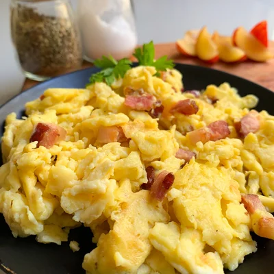 Recipe of Eggs with bacon on the DeliRec recipe website