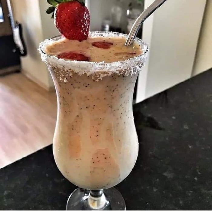 Photo of the Drinks passion fruit mousse with strawberry – recipe of Drinks passion fruit mousse with strawberry on DeliRec