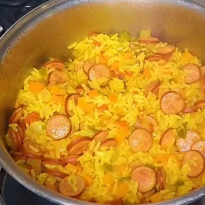 Recipe of Sausage with rice, vegetables and spices on the DeliRec recipe website