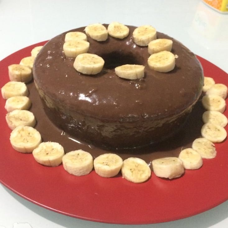 Photo of the Banana cake with brigadeiro frosting – recipe of Banana cake with brigadeiro frosting on DeliRec