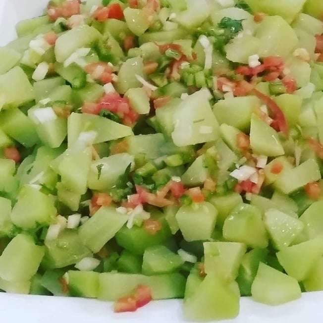 Foto da Salada de chuchu  - receita de Salada de chuchu  no DeliRec