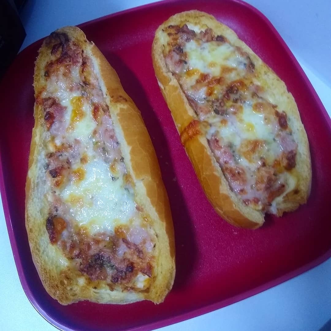 Photo of the Sausage boat on French bread – recipe of Sausage boat on French bread on DeliRec