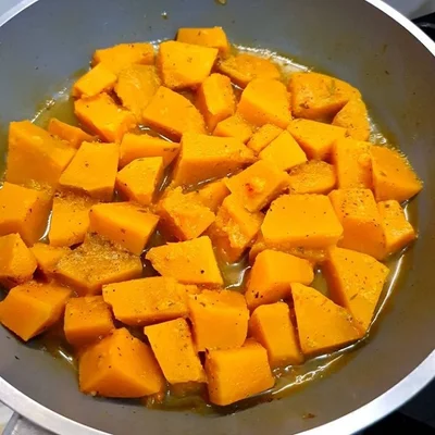Recipe of pumpkin in butter on the DeliRec recipe website