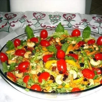 Recipe of Christmas Salad on the DeliRec recipe website