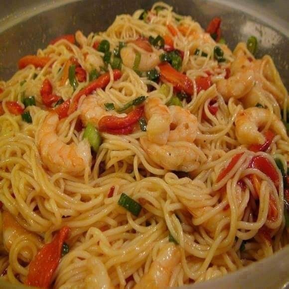 Foto da Espaguete ao molho de camarão  - receita de Espaguete ao molho de camarão  no DeliRec