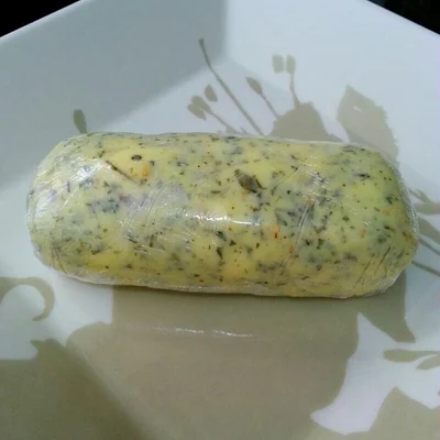 Recipe of herb butter on the DeliRec recipe website