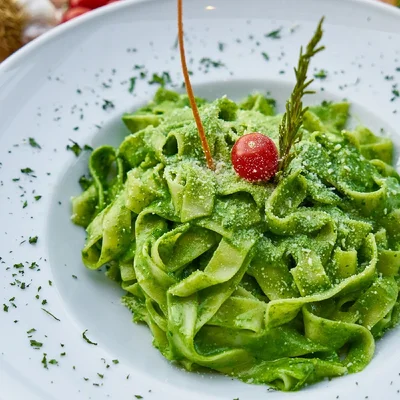 Recipe of Spinach noodle pasta on the DeliRec recipe website