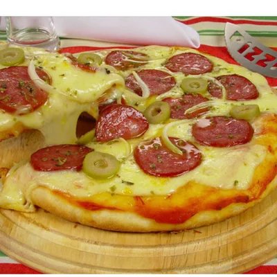 Recipe of Blender pepperoni pizza on the DeliRec recipe website
