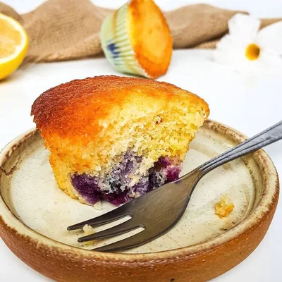 Recipe of Gluten-free lemon blueberry muffin on the DeliRec recipe website