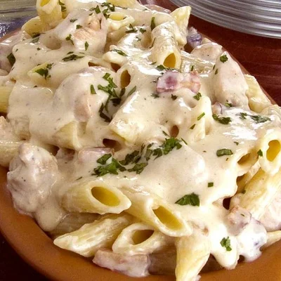 Recipe of Macaroni in White Sauce with Bacon on the DeliRec recipe website
