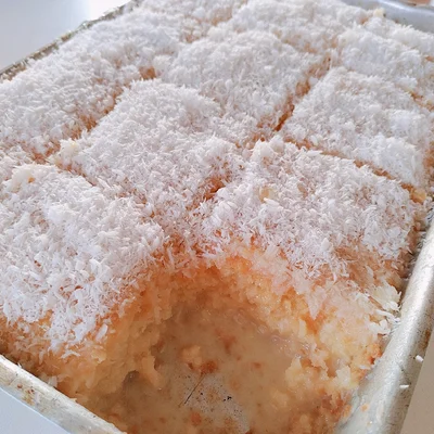 Recipe of Coconut iced cake on the DeliRec recipe website
