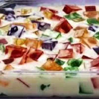 Recipe of Colored gelatin with cream on the DeliRec recipe website