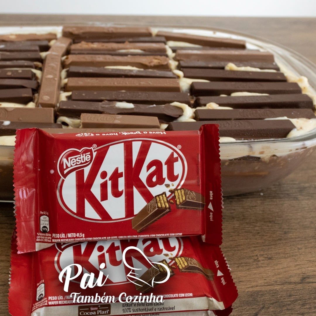 Photo of the KITKAT PAVÊ - FAST AND EASY [FATHER COOKS ALSO] – recipe of KITKAT PAVÊ - FAST AND EASY [FATHER COOKS ALSO] on DeliRec
