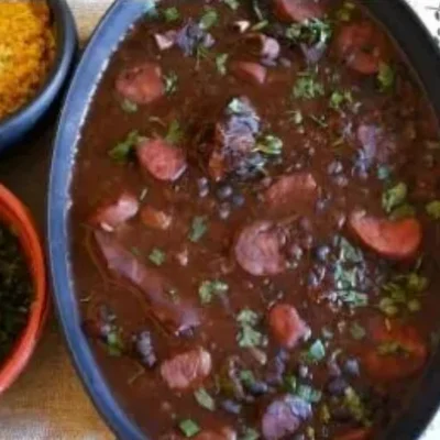 Recipe of Simple and cheap feijoada on the DeliRec recipe website