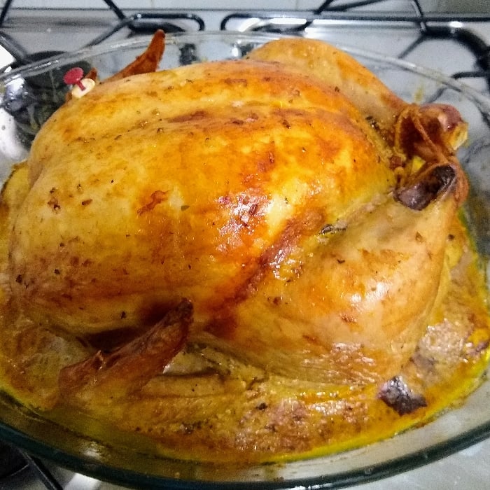 Photo of the Roasted chicken stuffed with farofa!! 🤩🤤 – recipe of Roasted chicken stuffed with farofa!! 🤩🤤 on DeliRec