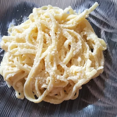 Recipe of White sauce for pasta | adapted recipe on the DeliRec recipe website