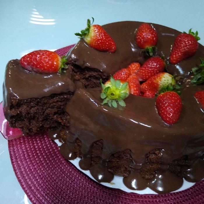 Photo of the Chocolate Cake With Strawberries – recipe of Chocolate Cake With Strawberries on DeliRec