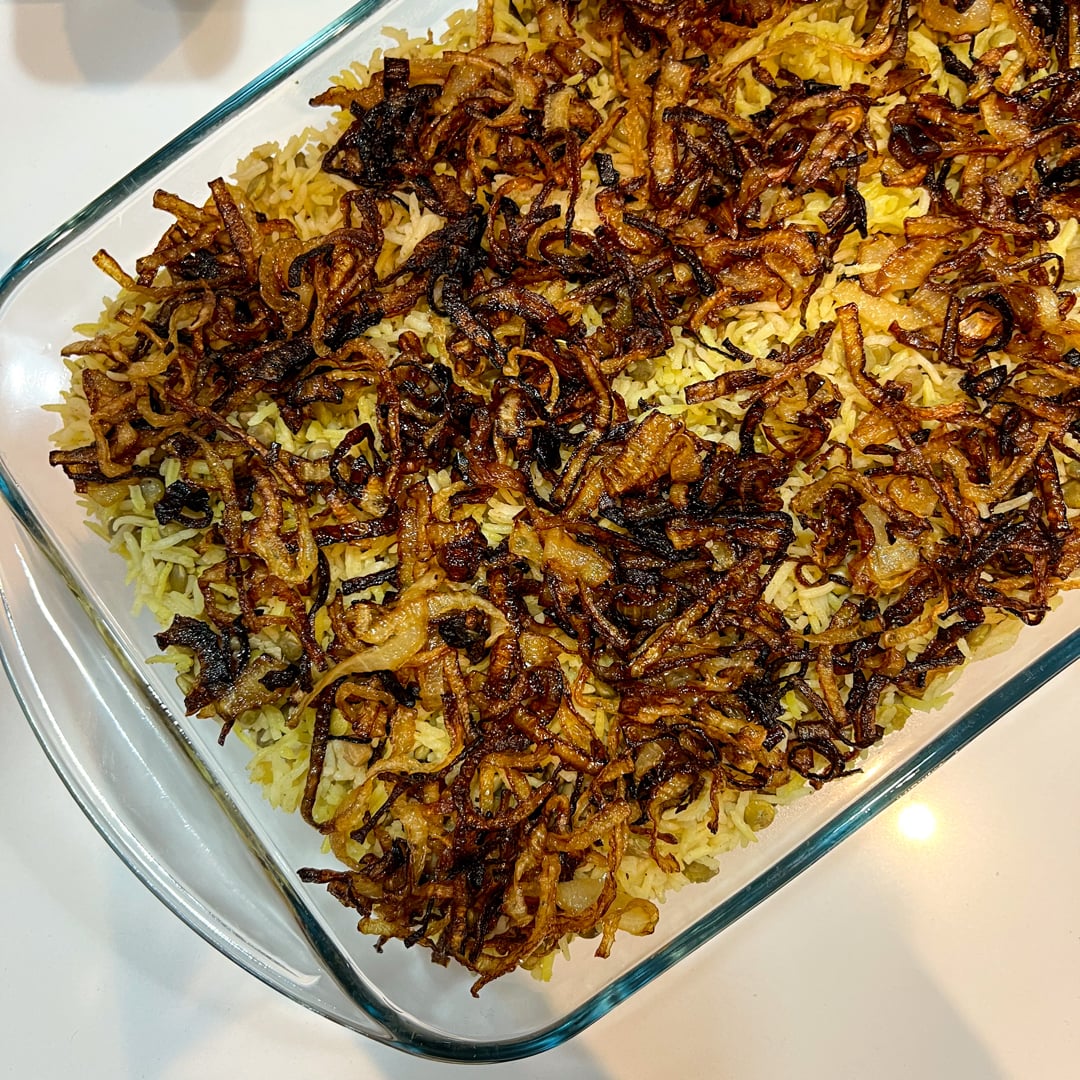 Photo of the Arabic rice with lentils and fried onions – recipe of Arabic rice with lentils and fried onions on DeliRec