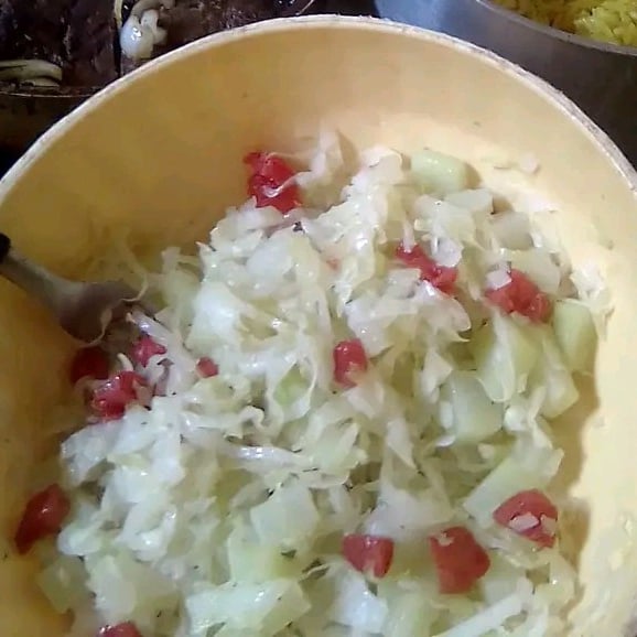 Foto da Salada de repolho com chuchu - receita de Salada de repolho com chuchu no DeliRec