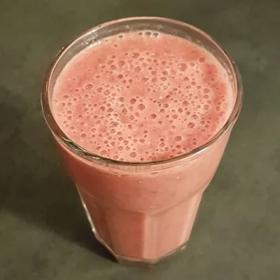 Recipe of Strawberry smoothie on the DeliRec recipe website
