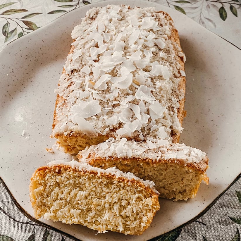 Photo of the Flourless and lactose free coconut cake – recipe of Flourless and lactose free coconut cake on DeliRec
