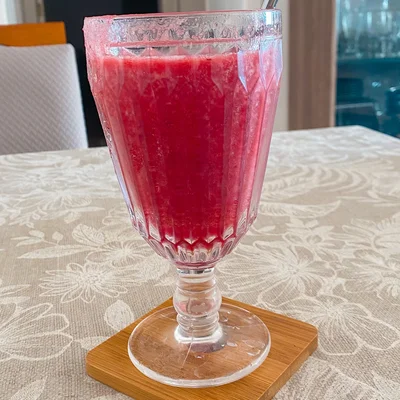 Recipe of red fruit juice on the DeliRec recipe website