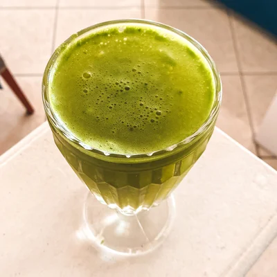 Recipe of detox green juice on the DeliRec recipe website
