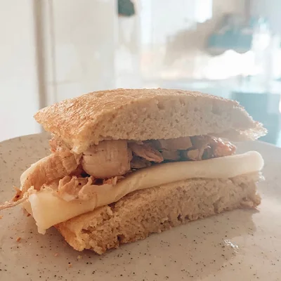 Recette de Sandwich avec du pain LowCarb sur le site de recettes DeliRec