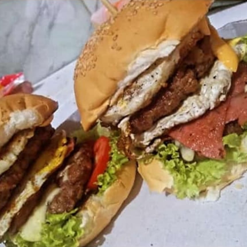 Foto da Hambúrguer facil e saboroso 🍔 - receita de Hambúrguer facil e saboroso 🍔 no DeliRec