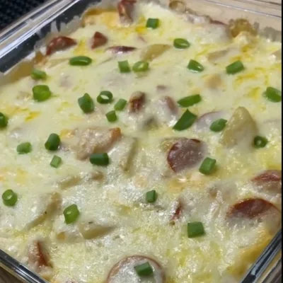 Recipe of SAUSAGE WITH POTATO IN THE OVEN on the DeliRec recipe website