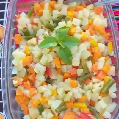 Recipe of Simple vegetable salad on the DeliRec recipe website